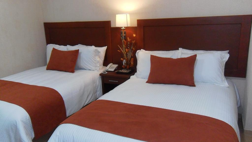 Hotel Rs Cordoba Room photo